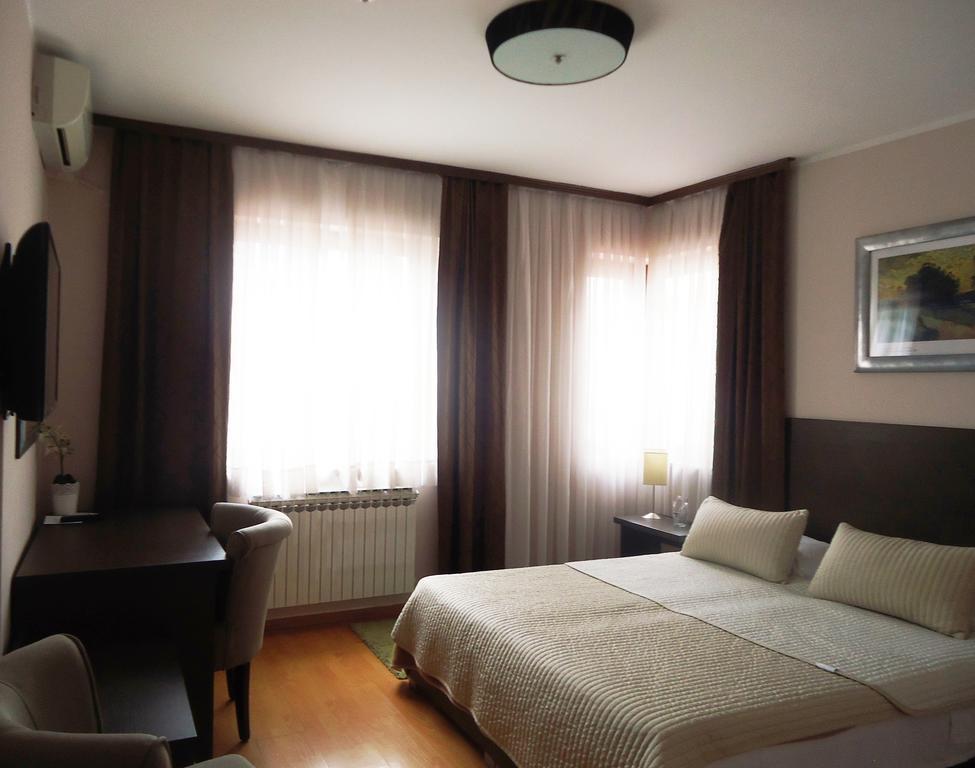 Hotel Divan Sarajevo Ngoại thất bức ảnh