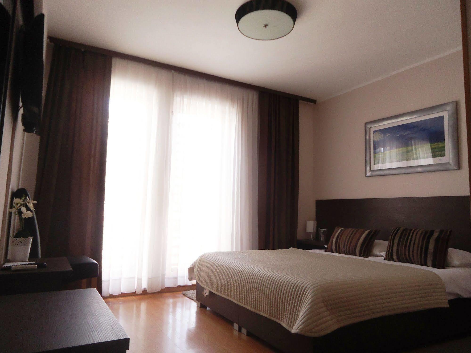 Hotel Divan Sarajevo Ngoại thất bức ảnh